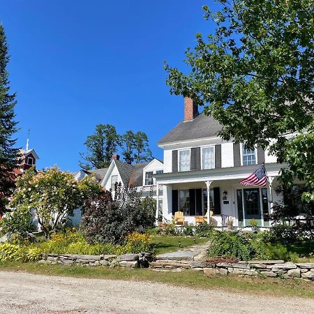 Stone Hearth Inn And Eatery Chester Exterior foto